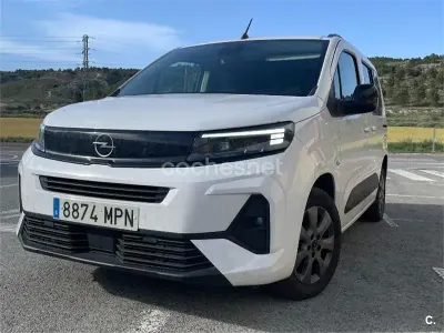 Usado Opel Combo Life Edition 102 CV (75 kW) 2024 Blanco Monovolumen