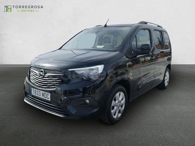 Usado Opel Combo Life Elegance 130 CV (95 kW) 2022 Naranja Monovolumen