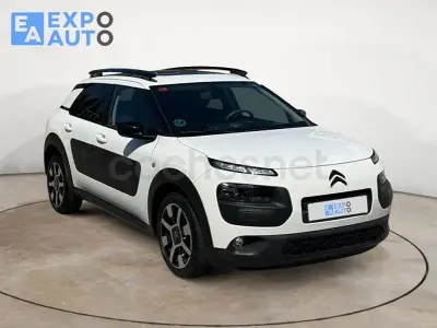 Usado Citroën C4 Feel 100 CV (73 kW) 2016 Blanco Berlina
