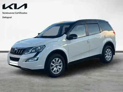 Usado Mahindra XUV500 140 CV (102 kW) 2017 Blanco SUV
