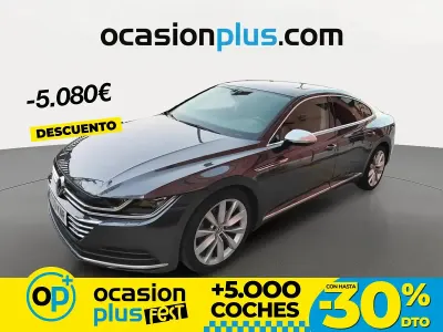 Używany VW Arteon Elegance 190 KM (139 kW) 2018 Szary Sedan/Limuzyna