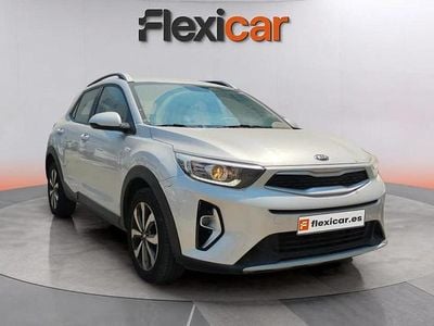 Usado Kia Stonic 101 CV (74 kW) 2021 Blanco SUV