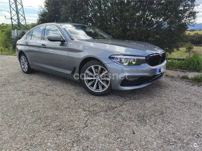 Używany BMW 520 184 KM (135 kW) 2018 Szary Sedan/Limuzyna