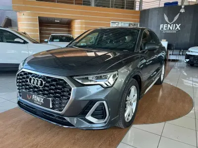 Usado Audi Q3 Sportback S-Line 150 CV (110 kW) 2023 Gris SUV