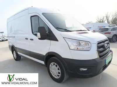 Usado Ford Transit Trend 131 CV (96 kW) 2021 Blanco Van