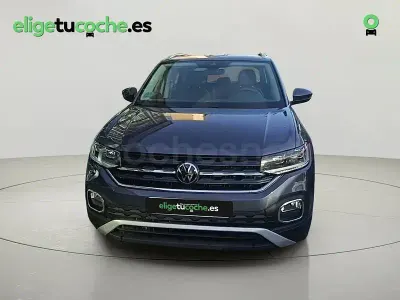 Usado VW T-Cross Sportline 110 CV (80 kW) 2022 Gris / plata SUV