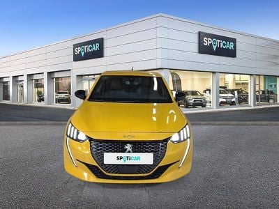 Usado Peugeot 208 GT-line 100 CV (73 kW) 2020 Dorado Utilitario