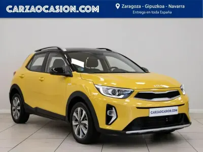 Käytetty Kia Stonic 100 HP (73 kW) 2022 Otro Katumaasturi