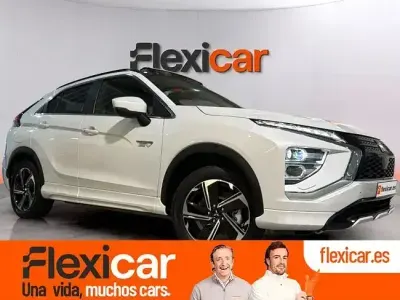 Usado Mitsubishi Eclipse Cross 188 CV (138 kW) 2023 Blanco SUV
