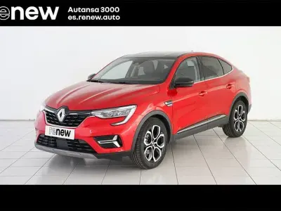 Käytetty Renault Arkana Zen 145 HP (106 kW) 2022 Punainen Katumaasturi