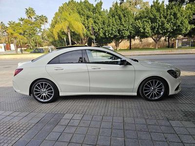 Usado Mercedes CLA200 136 CV (100 kW) 2018 Blanco Coupe