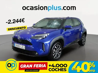 Usado Toyota Yaris Hybrid Active 116 CV (85 kW) 2022 Azul Pickup/Camioneta