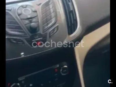 Negro Usado 2011 Ford C-MAX Titanium Monovolumen | 4995 € (Precio justo)