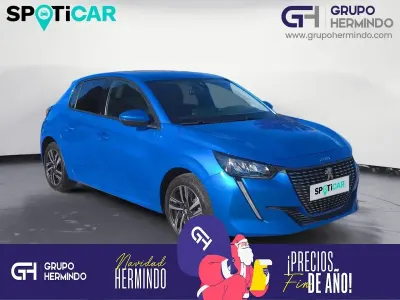 Usado Peugeot 208 Allure 100 CV (73 kW) 2021 Azul Utilitario