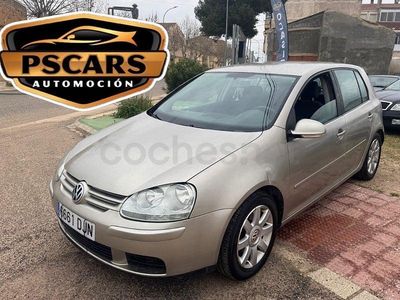 Usado VW Golf IV Sportline 115 CV (84 kW) 2005 Beige Berlina