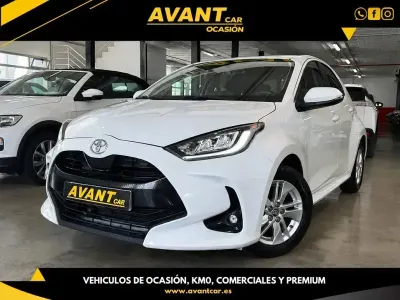 Usado Toyota Yaris Edition 125 CV (91 kW) 2022 Blanco Utilitario