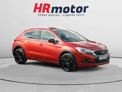 Usado DS Automobiles DS4 Crossback 165 CV (121 kW) 2016 Rojo SUV