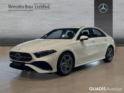 Usado Mercedes A180 AMG line 116 CV (85 kW) 2024 Blanco polar
