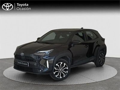 Używany Toyota Yaris Cross Active 116 KM (85 kW) 2021 Czarny SUV