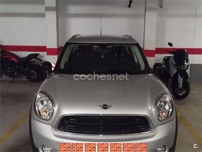 Usado Mini One Countryman 98 CV (72 kW) 2016 Gris / plata SUV