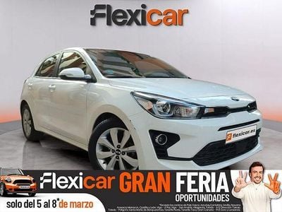 Usado Kia Rio 100 CV (73 kW) 2021 Blanco Berlina