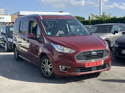 Usado Ford Tourneo Connect Titanium 120 CV (88 kW) 2019 Rojo Monovolumen