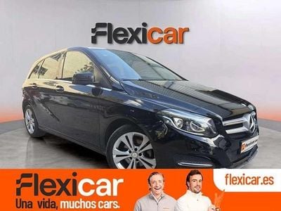 Usado Mercedes B200 139 CV (102 kW) 2017 Negro Monovolumen