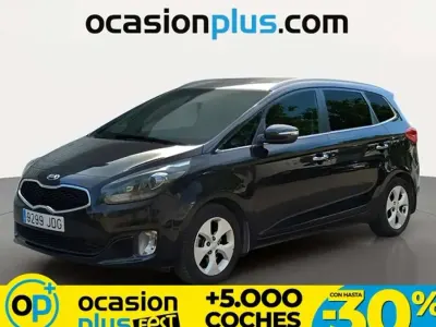 Usado Kia Carens 116 CV (85 kW) 2015 Negro Monovolumen