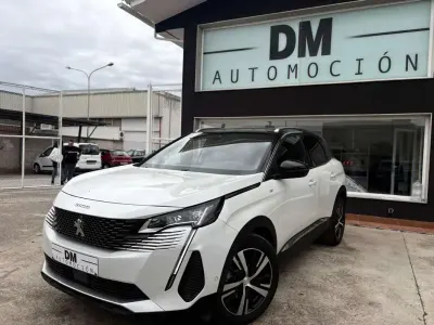Usado Peugeot 3008 Active 131 CV (96 kW) 2022 Blanco SUV
