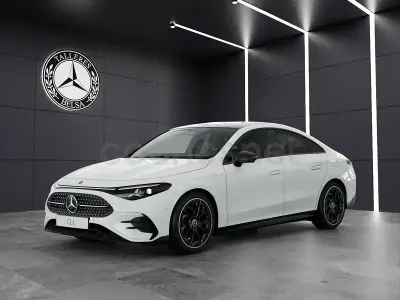Nuevo Mercedes CLA180 136 CV (100 kW) 2026 Blanco Berlina