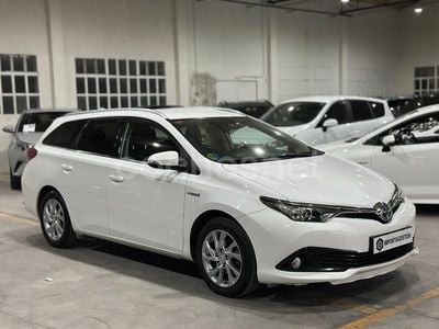 Toyota Auris Hybrid