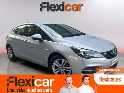 Usado Opel Astra Business Elegance 131 CV (96 kW) 2020 Gris Familiar