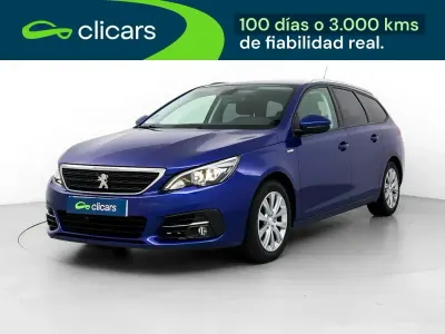 Usado Peugeot 308 SW Allure 130 CV (95 kW) 2018 Azul Familiar