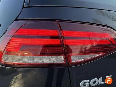 Usado VW Golf VIII Advance 130 HP (95 kW) 2020 Preto