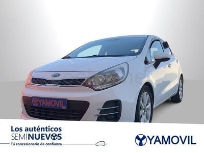 Usado Kia Rio 84 CV (61 kW) 2015 Blanco Berlina