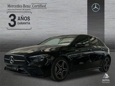 Negro Usado 2024 Mercedes A180 AMG line Berlina | 30.990 € (Buen precio)