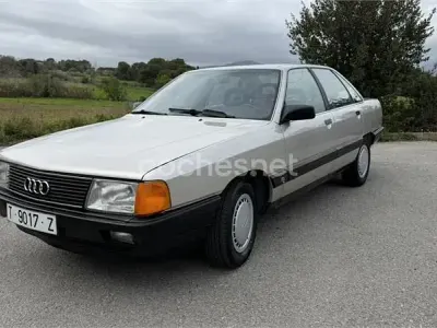 Usado Audi 100 138 CV (101 kW) 1989 Blanco Berlina