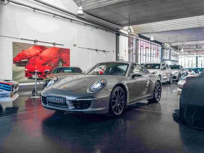 Usado Porsche 911 Carrera 4 350 CV (257 kW) 2013 Gris / plata Coupe