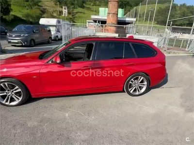 Rojo Usado 2013 BMW 320 Sport Line Familiar | 12.000 € (Caro)