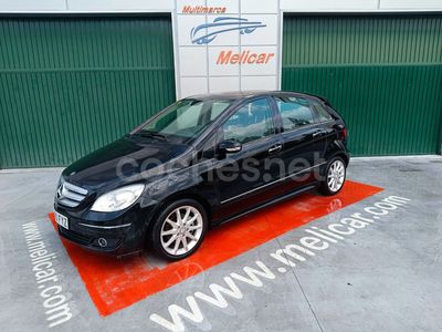 Mercedes B200