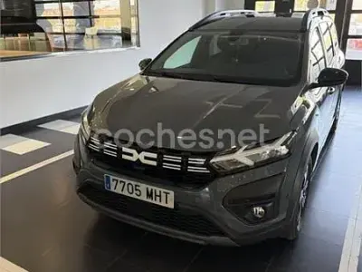 Usado Dacia Jogger Extreme 100 CV (73 kW) 2023 Negro Monovolumen