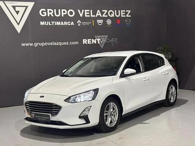 Käytetty Ford Focus Trend+ 120 HP (88 kW) 2022 Valkoinen Sedan