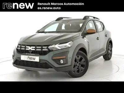Usado Dacia Sandero Extreme 101 CV (74 kW) 2025 Verde Berlina