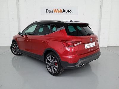 Usado Seat Arona FR 115 CV (84 kW) 2025 Rojo SUV