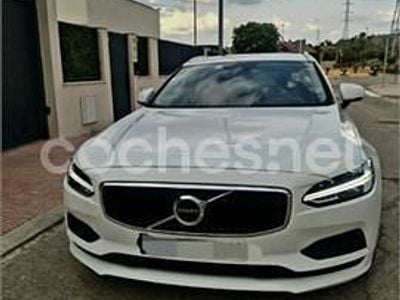Usado Volvo V90 Momentum 190 CV (139 kW) 2017 Blanco Familiar