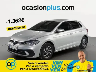 Usado VW Polo Life 95 CV (69 kW) 2021 Gris Utilitario