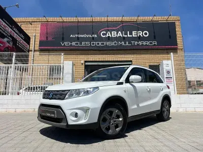 Usado Suzuki Vitara GL 120 CV (88 kW) 2016 Blanco SUV