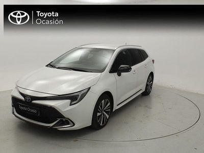 Blanco Usado 2025 Toyota Corolla Style Familiar | 31.275 € (Precio justo)