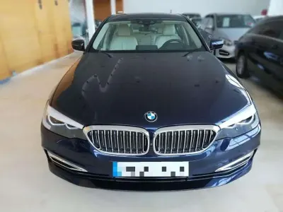 Usado BMW 520 190 CV (139 kW) 2018 Azul Berlina