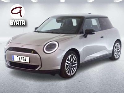 Gris Usado 2024 Mini Cooper SE Essential Utilitario | 27.990 € (Un poco caro)